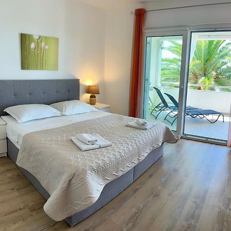 Apartments Ajka 拉布 外观 照片